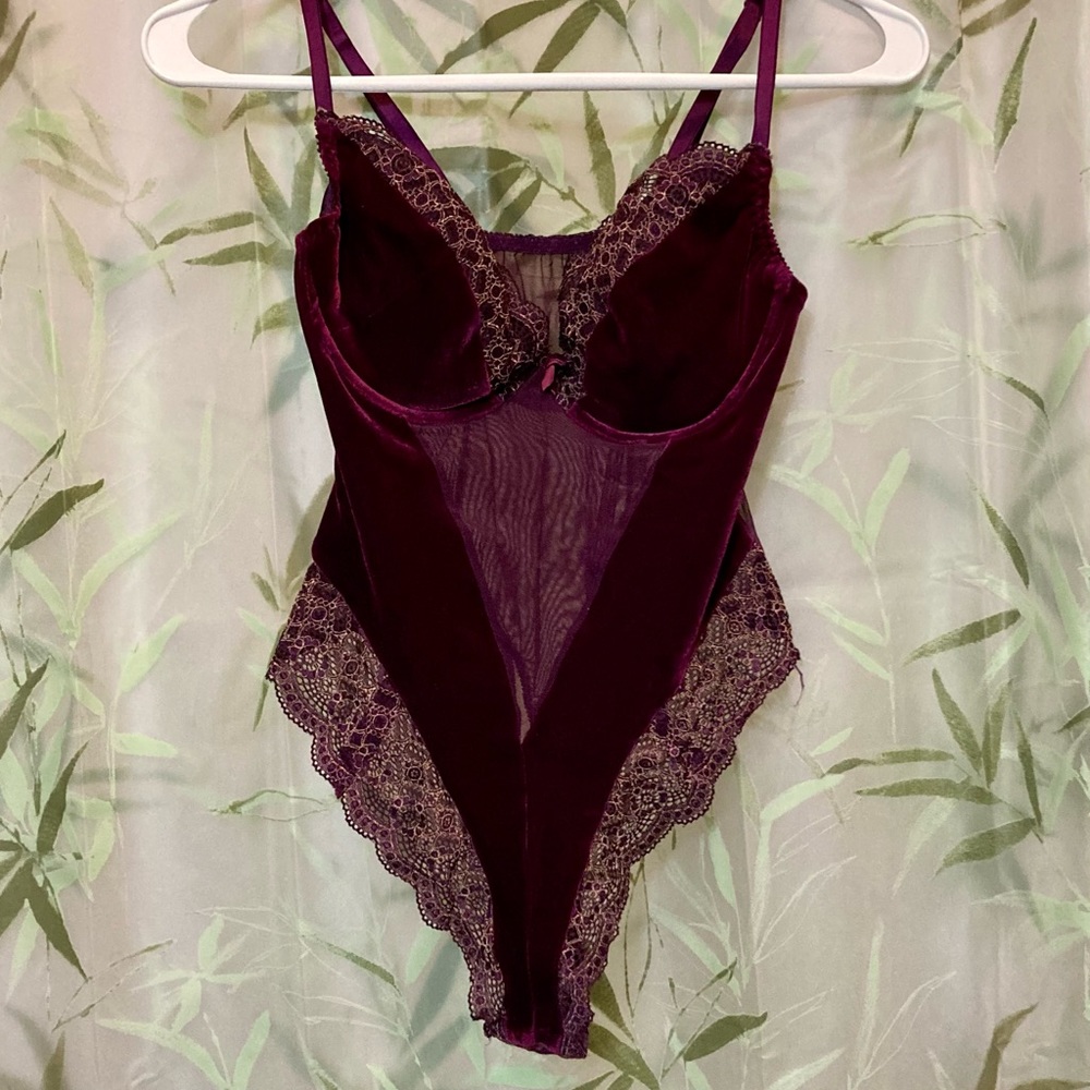 Victoria’s Secret Vintage Velvet & Lace Maroon Bodysuit 36 C